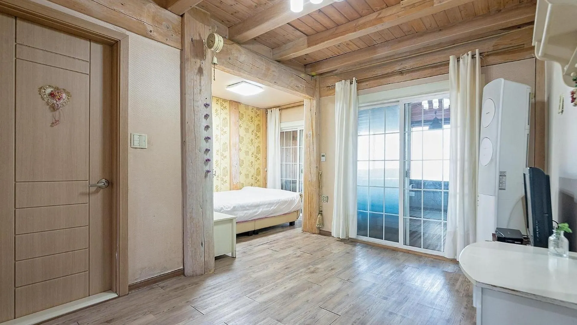 Ganghwa Izba Pension Incheon